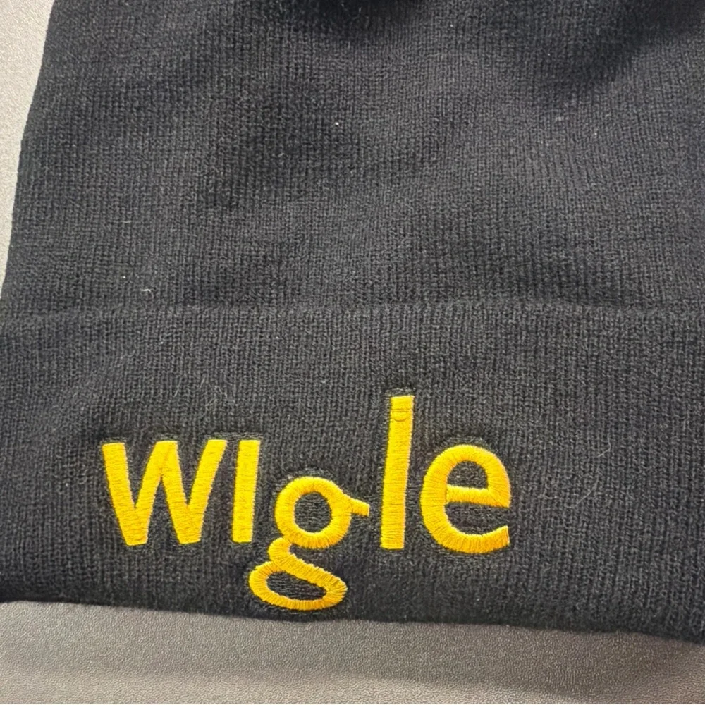 black knit‎ beanie with 